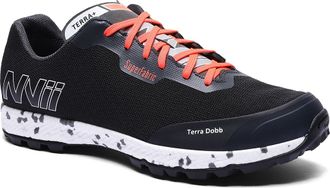 Шиповки NVII TERRA DOBB SUPERFABRIC BLACK/GREY/PINK с металическими  и резиновыми шипами, черн./сер. 6000019N017DP (Размеры: 8; 8,5; 9)