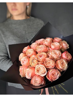 Букет Пионовидных роз Кахала