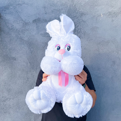 Плюшевый заяц 75 см белый