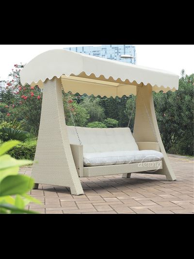 Садовые качели-диван