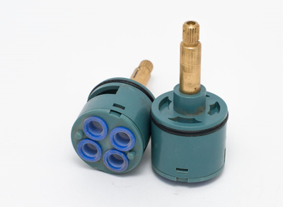 Смеситель для душевых кабин 4-и режимный 150 мм, под резба