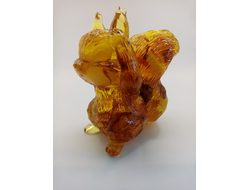 Белка не вижу, не слышу, не говорю.