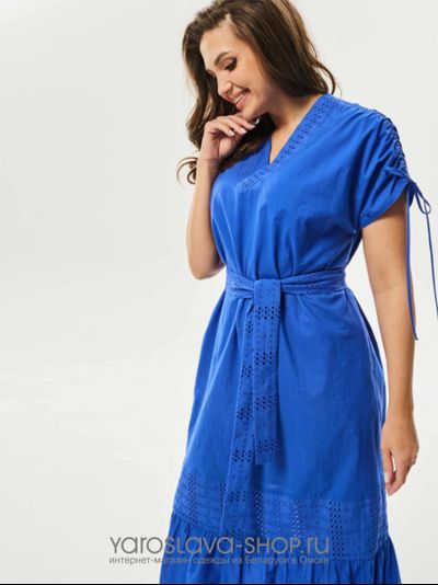 Легкое летнее платье "макси" синего цвета с кулисой на плечах