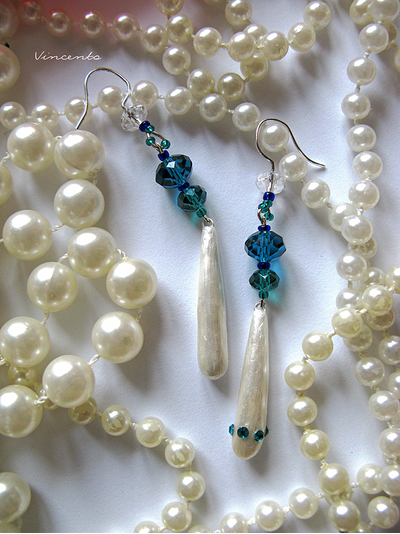 Серьги майорка "Принцесса Миядзаки" с хрустальными бусинами и стразами "Сваровски"