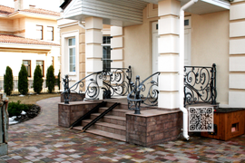 Перила и ограждения