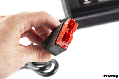 Зарядное устройство для свинцовых тяговых аккумуляторов 24V80AН (12A) Anderson