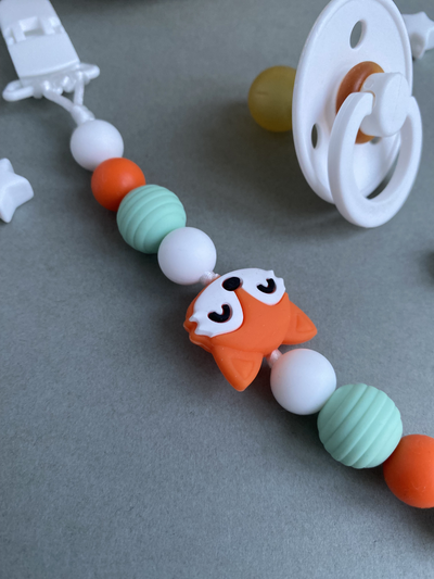 Держатель для пустышки Лисичка