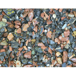 Чёрно-коралловая мраморная крошка галтовка