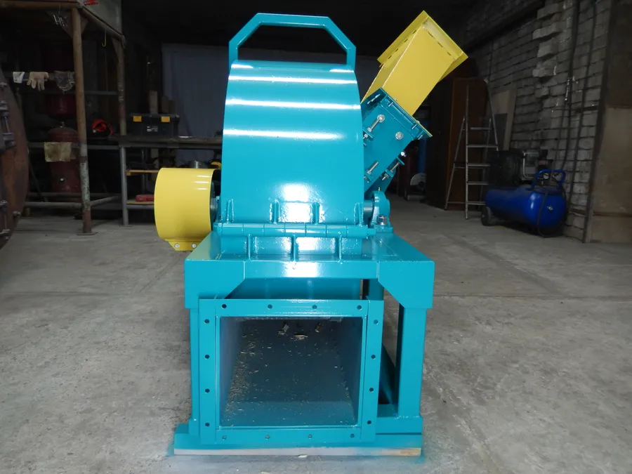 Окно РДМ-600 на выходе имеет удобный фланец для соединения с воздухопроводом пневмотранспорта.