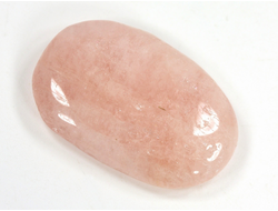 Берилл розовый (морганит, воробьевит), полировка плоская, Бразилия (36*24*7 мм, 12 г) №35693