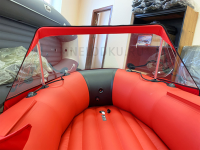 Тент носовой прозрачный Таймень NX 3600/3800 вид из лодки