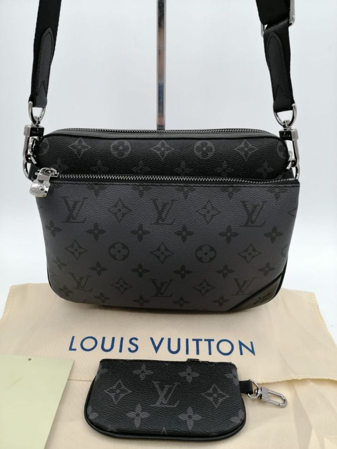 Сумка Louis Vuitton через плечо Trio Messenger Monogram Eclipse ...