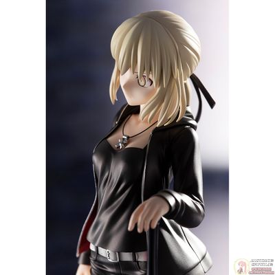 Фигурка 1/7 Сейбер Альтер (Saber Alter Casual ver.)