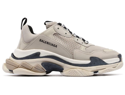 Balenciaga Triple S Trainer Beige Black
