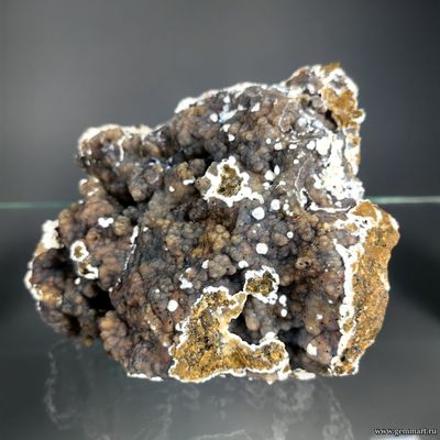 Халцедон почки, опал, на яшмовидной породе. Россия. 125*110*100мм