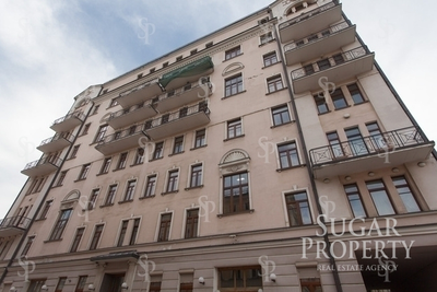 РЕКЛАМА НА СТОЙКАХ РАЙОН ЯКИМАНКА