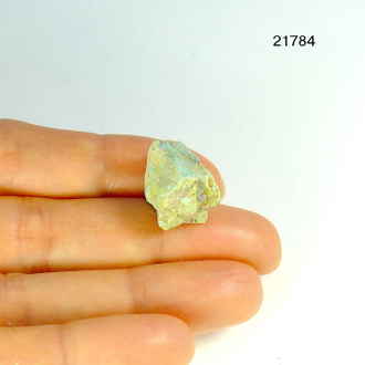 Бирюза натуральная (необработанная) Казахстан арт.21784: 3,2г - 14*12*12мм