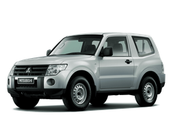 Mitsubishi Pajero 4 3D