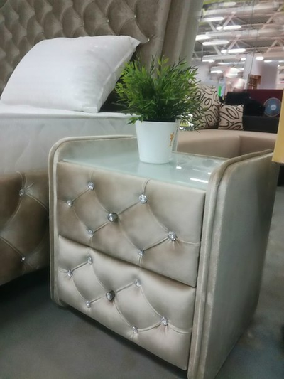 Тумба прикроватная "Сapitone"