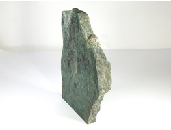 Лиственит, срез полированный с одной стороны, Россия (164*132*14 мм, 592 г) №24866