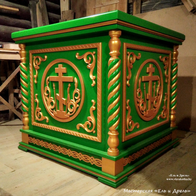 облачение на престол в храм