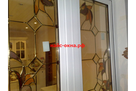 окно витражное в квартиру