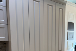 Шкаф распашной классический