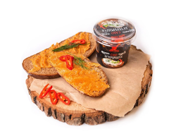 Сало бутербродное с острым перцем ТМ "Наши снеки" 130гр