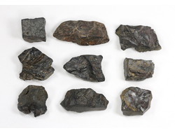 Магнетит необработанный "дикий" образец в ассортименте, Россия (15-25 мм, 4-5 г) №36105