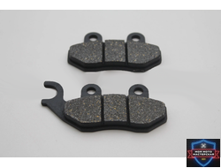 Колодки тормозные дисковые 50-125-150сс (ухо влево, тип 2) Rockot-Motors