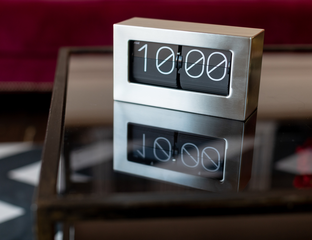 Flip clock -перекидные часы - Air-Flip в стальном корпусе