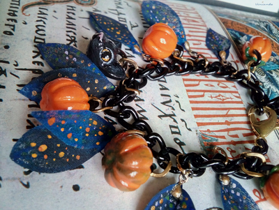 Браслет с тыковками и чёрным котом "Таинство сентября", необычное осеннее украшение