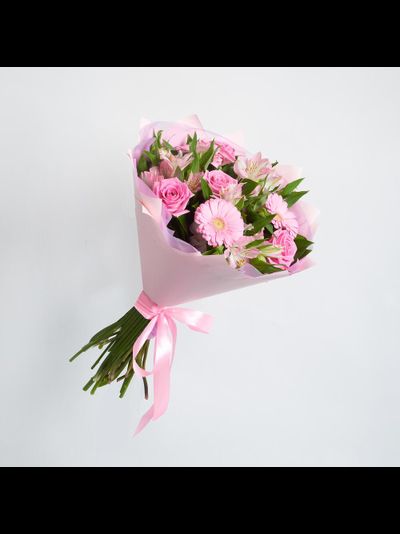 Розовый букет
