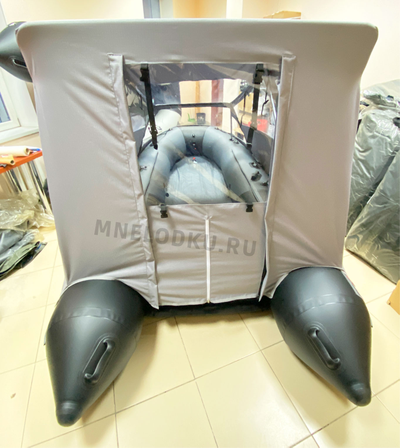 Тент ходовой Таймень NX 3800 сзади