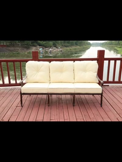 Диван 3-х местный из литого алюминия Venice