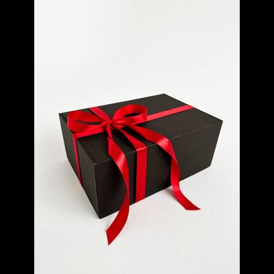 2 шт. - Подарочная коробка GILEV 37x26x12см с красной лентой и наполнителем