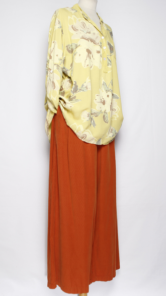 РУБАШКА БОХО "Карман пайетки" размытые цветы коралл, желтая до р.54