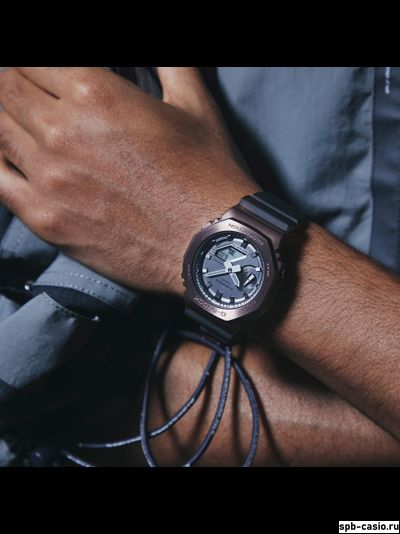 Часы Casio G-Shock GM-2100MF-5A