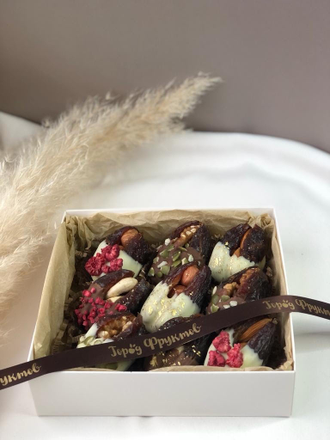 Королевские финики в соленой карамели