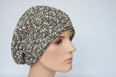 Меланжевый осенний берет