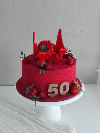 Торт с карамельной чашей