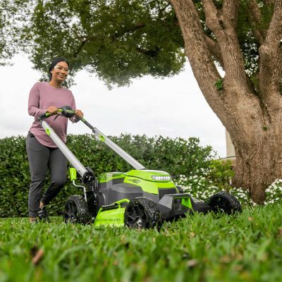 Аккумуляторная газонокосилка Greenworks GD60LM61 TwinForce