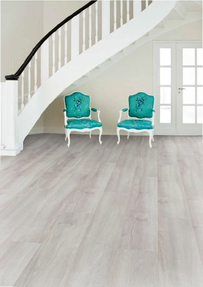 Ламинат Wineo Дуб Лунный LA142N в интерьере