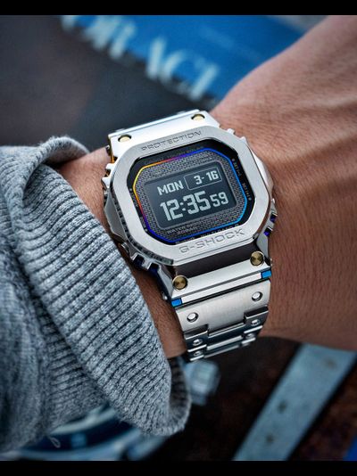 Часы Casio G-Shock GMW-BZ5000RC-1