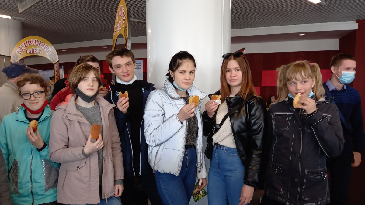 картинки летнее оздоровление. радостные дети. отдых и оздоровление детей. оздоровление детей. отдых и оздоровление 2021.