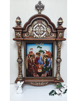 Киот Святой Троицы