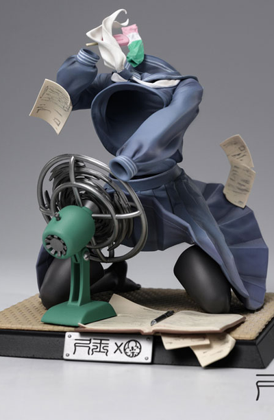 Фигурка Школьница-невидимка с вентилятором (Natsukaze)