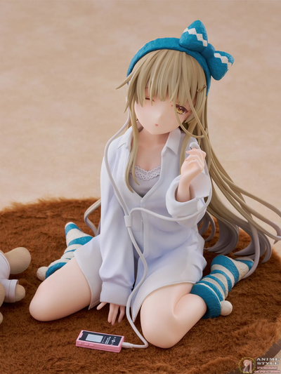 Фигурка 1/7 Махиру Сина (Mahiru Shiina Relax ver.)