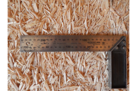 Щепа: вылет ножей 11 мм, сито 35х7 мм, естественная влажность.