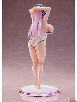 Фигурка 1/7 Сонико (Sonico White Swimsuit Style)